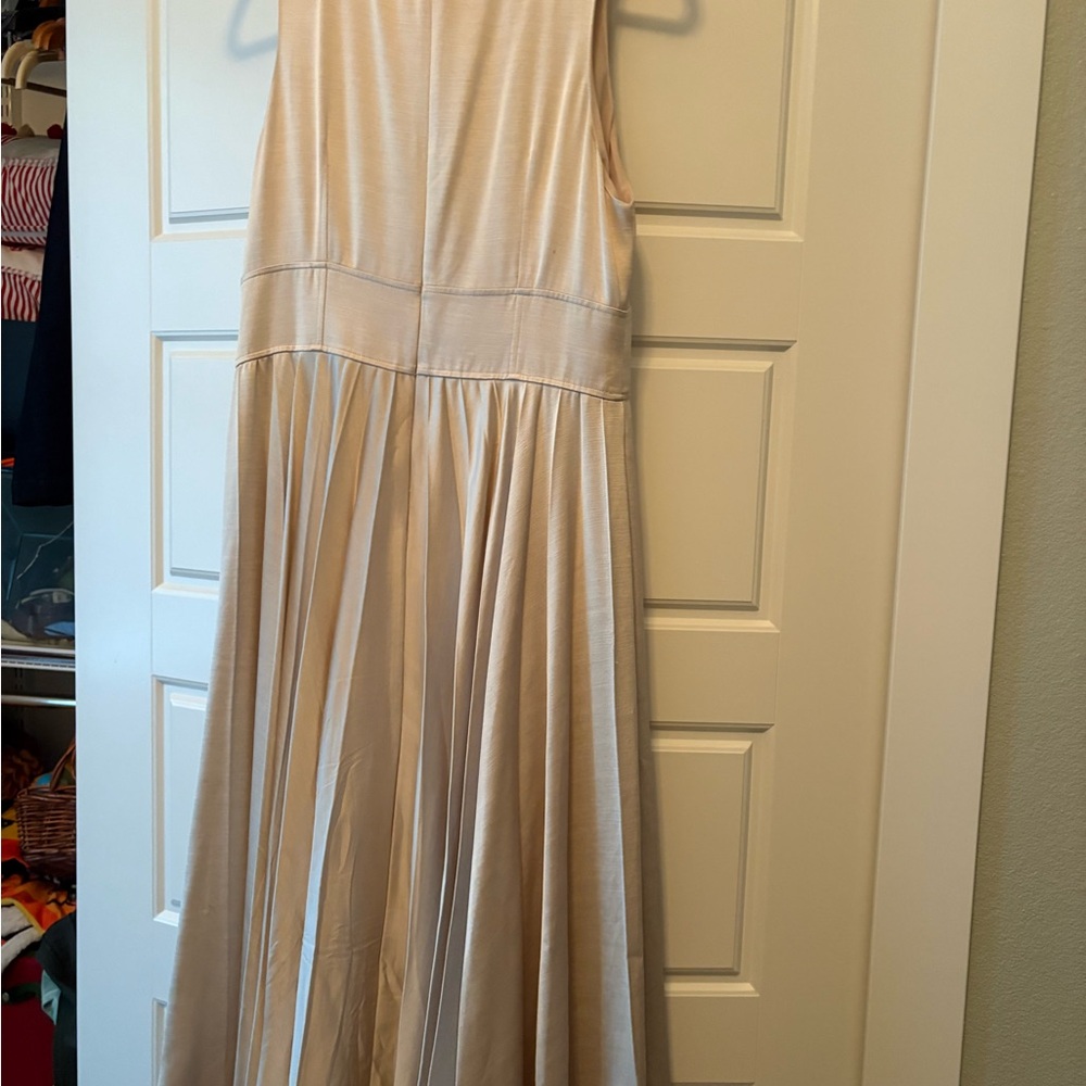 Banana Republic Cream Midi dress - Picture 8 of 11